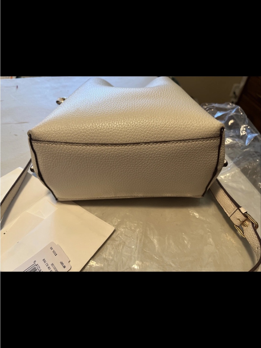 Coach Mollie 22 Bucket Bag Pebbled Leather chalk CA177 - Picture 5 of 13